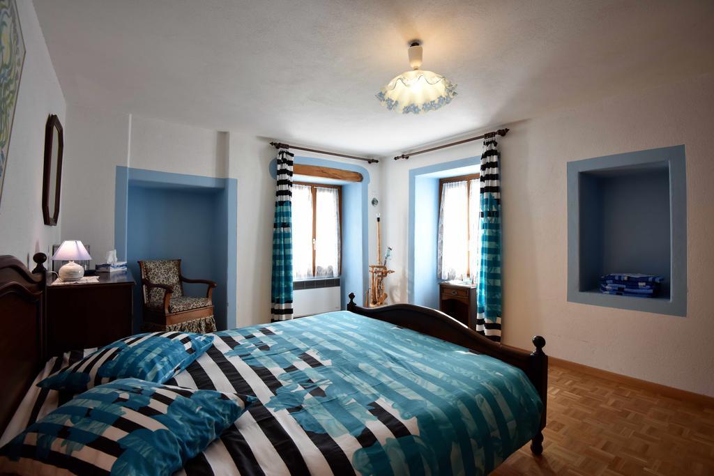 Bed and Breakfast Da Erminia Verdabbio Zimmer foto